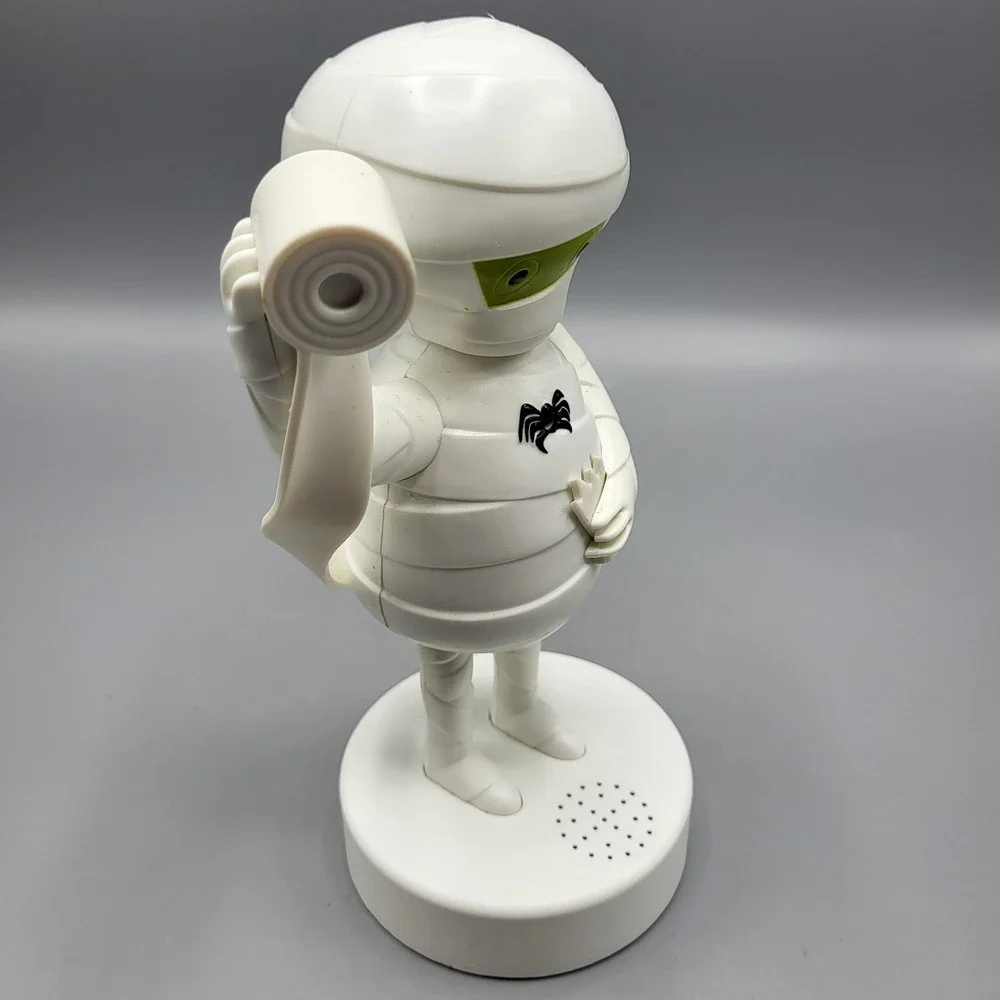 Hallmark Mummy Jokin' In The John Animated Sound Halloween Decor Green Spider